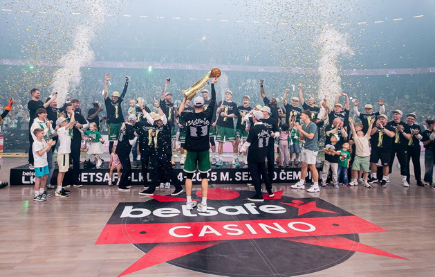 Kaunas švenčia: dramą laimėjęs „Žalgiris“ susigrąžino LKL čempiono titulą!